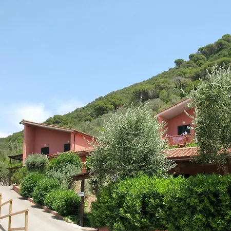 Apartman Elbamar Lacona I-3 By Interhome